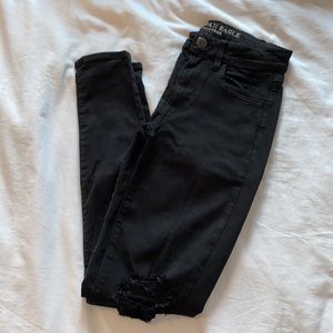 American Eagle distressed black skinny jeans